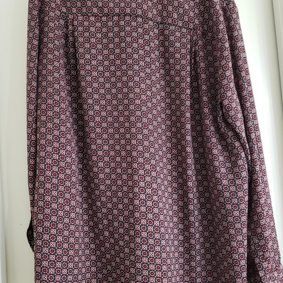 Chelsea & Theodore button up blouse - Picture 2 of 3